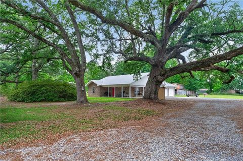 Photo of 69579 16TH SECTION Drive, Pearl River, LA 70452 (MLS # 2554513)