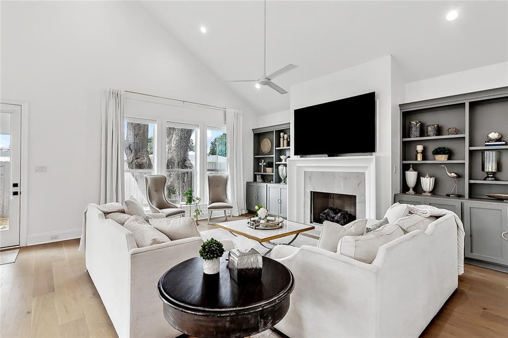1012 ATHANIA Parkway