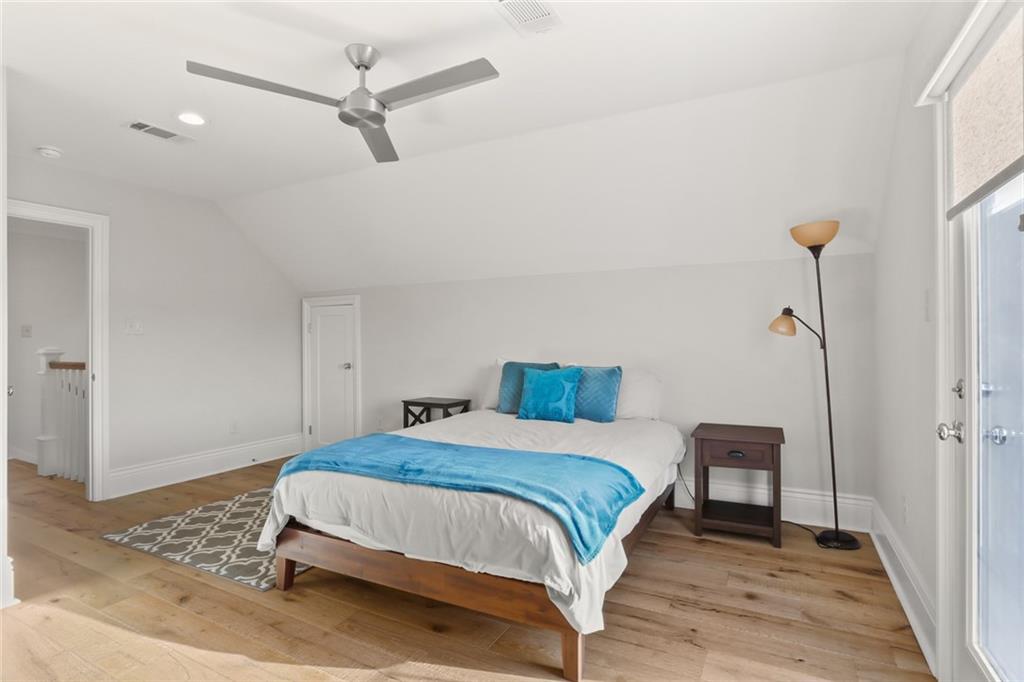 New Orleans, Louisiana 70115, United States, 3 Bedrooms Bedrooms, ,3 BathroomsBathrooms,Residential,Active,56386
