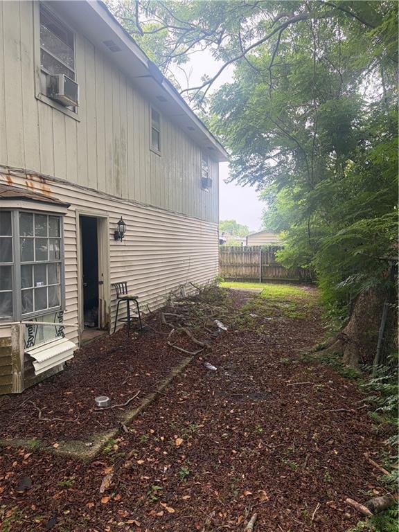 137 ROSELYN PARK Place