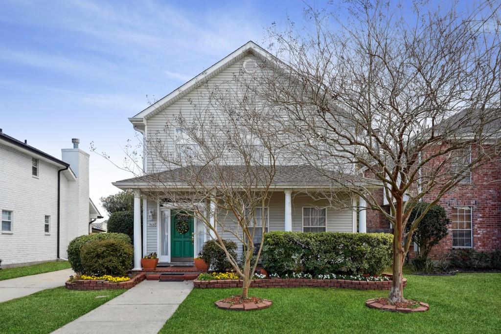 Welcome to 3909 Simone Garden St!