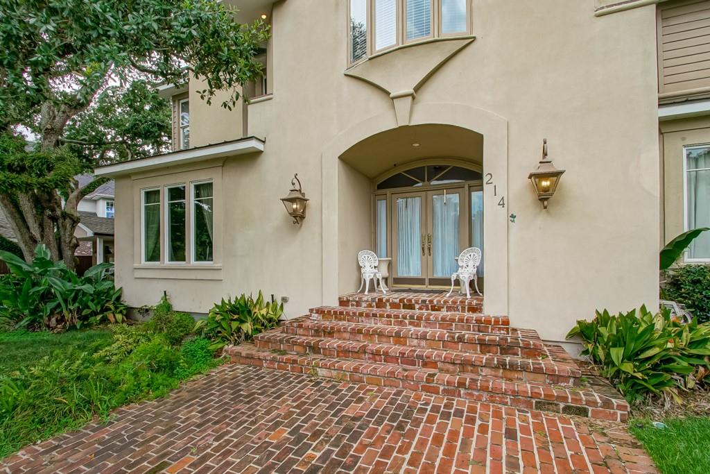 214 SAUVE Road