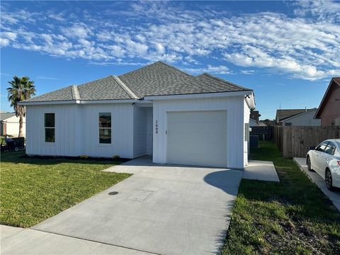 1600 COTTAGE Lane Harvey LA 70058