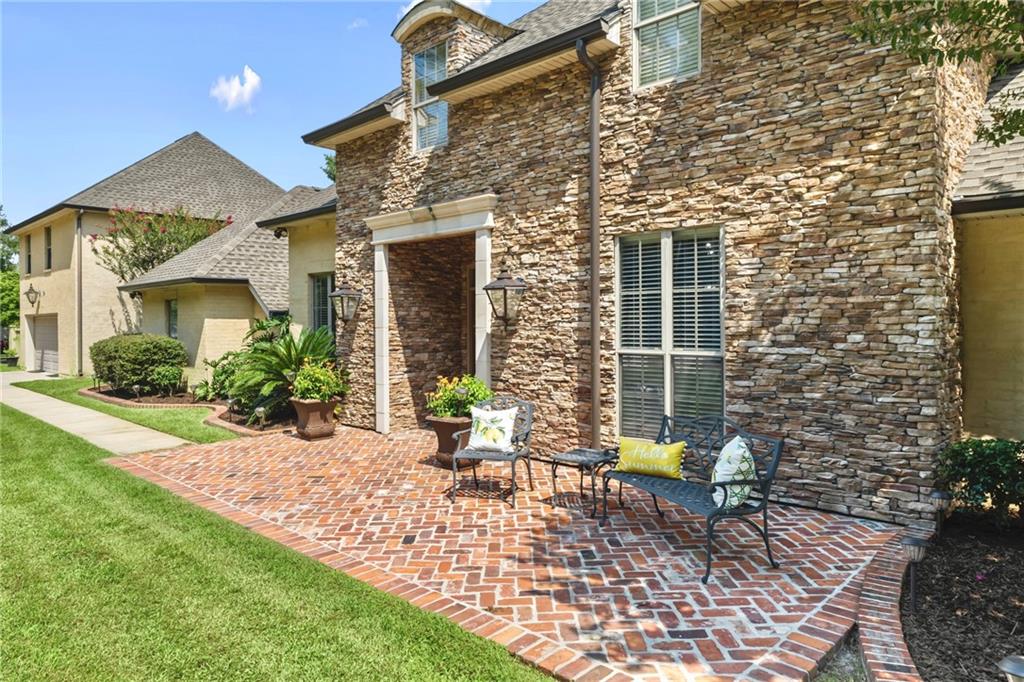107 DUNLEITH Lane
