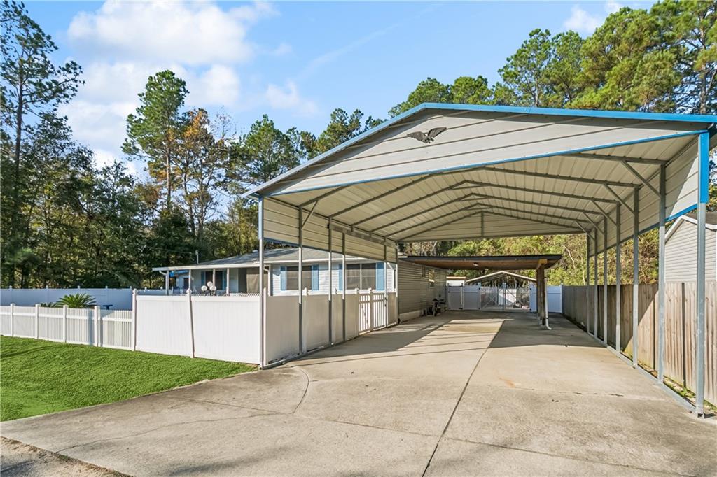 4122 SAINT PETER Street