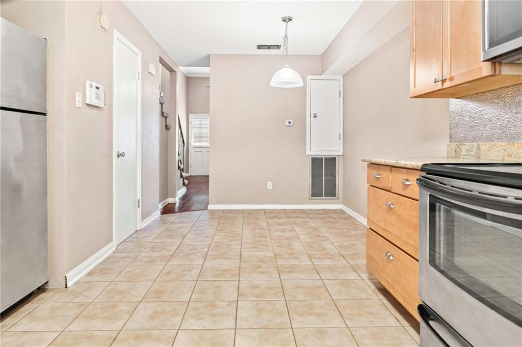 2824 STEAMSHIP Circle K