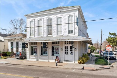 3801 MAGAZINE Street New Orleans LA 70115