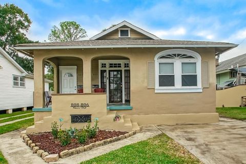 806 08 NAVARRE Avenue New Orleans LA 70124