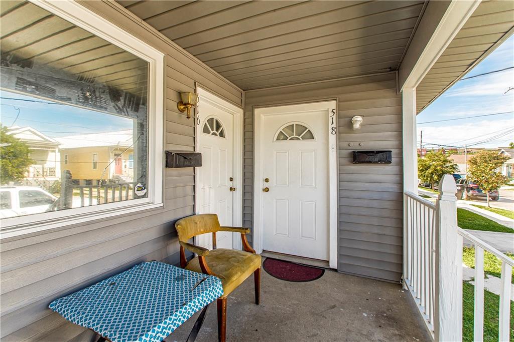 516 S HENNESSEY Street