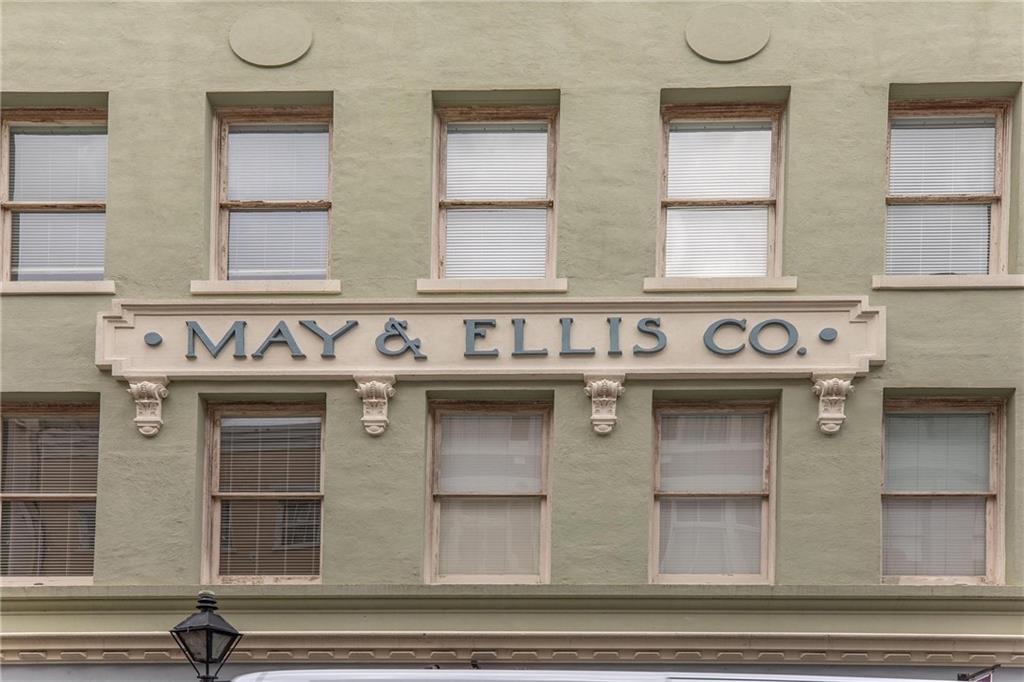 New Orleans, Louisiana 70130, United States, 2 Bedrooms Bedrooms, ,2 BathroomsBathrooms,Residential,Pending,66598