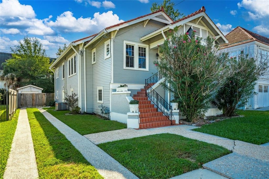 3015 NASHVILLE Avenue