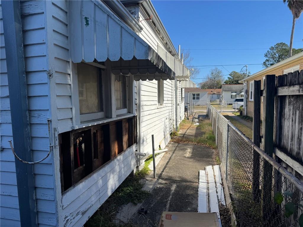 1212 CLAIBORNE Drive