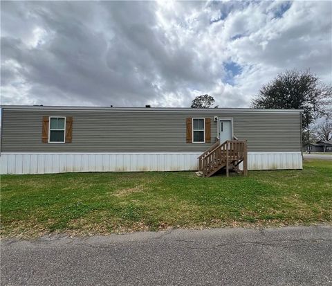 Photo of 102 GIBSON Street, Raceland, LA 70394 (MLS # 2543919)