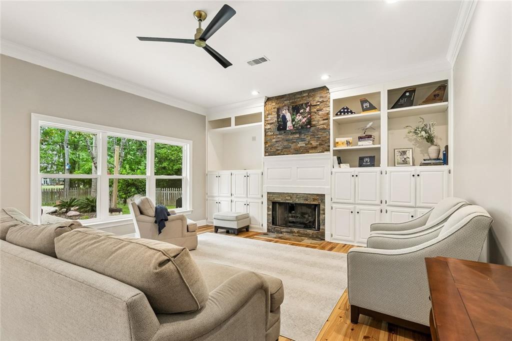 685 N BEAU CHENE Drive