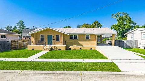 1312 GENERES Drive Harahan LA 70123
