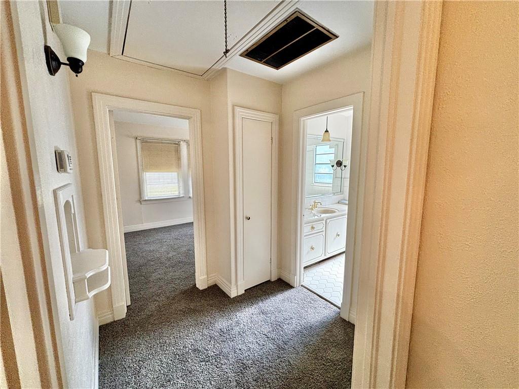 Harahan, Louisiana 70123, United States, 2 Bedrooms Bedrooms, ,1 BathroomBathrooms,Residential,Pending,66549