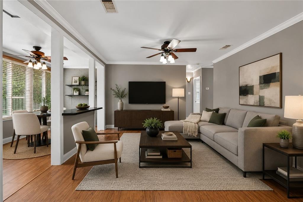 1321 LAKESHORE Drive