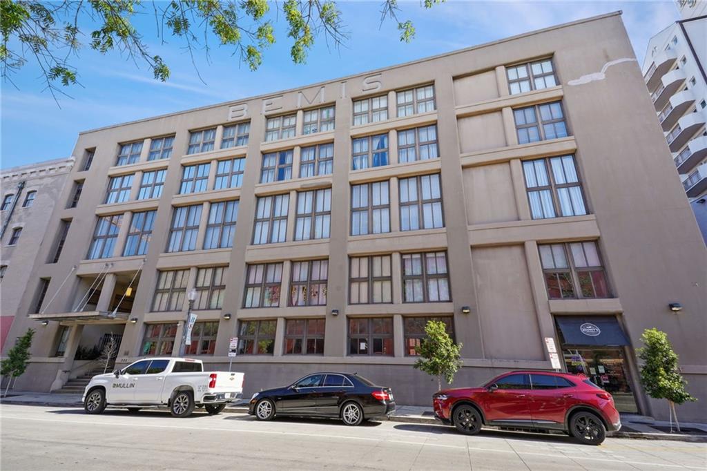333 JULIA Street 402