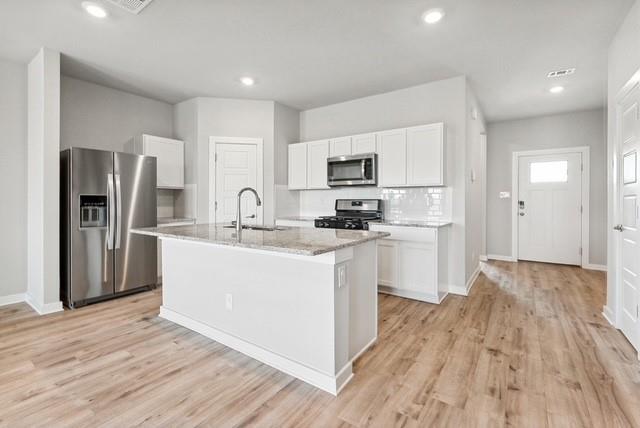 5976 BELFAST BEND Court