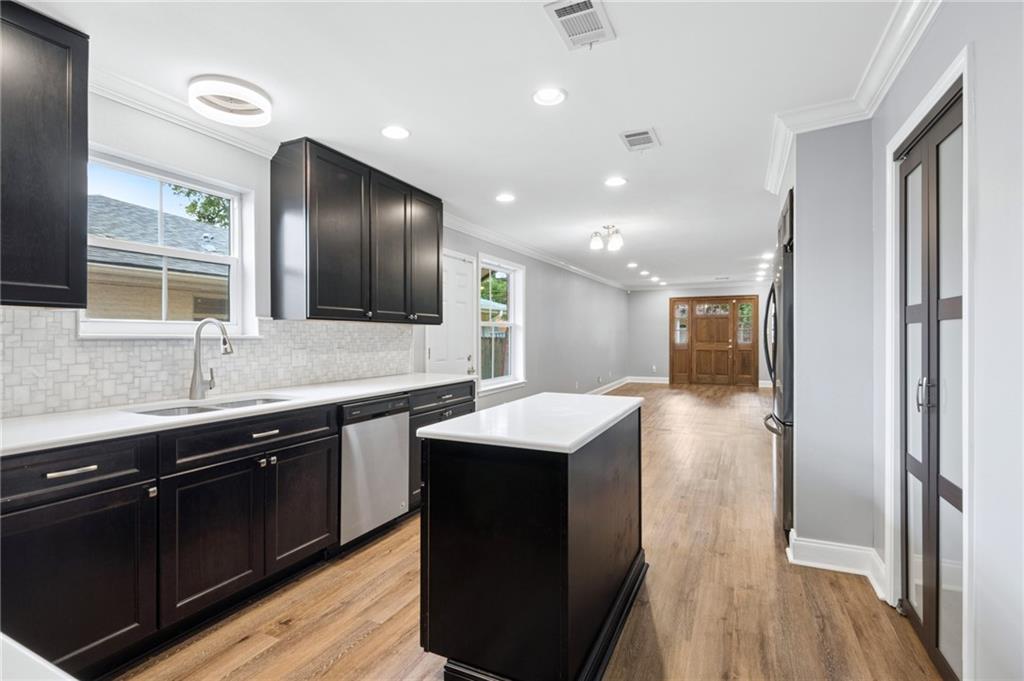 6571 BELLAIRE Drive