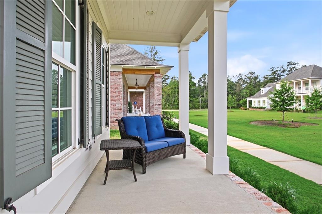 861 CANE LOOP Alley