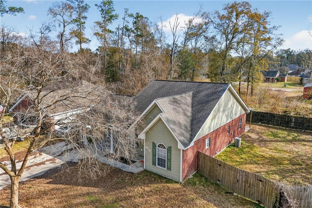 44153 WEDGEWOOD Court