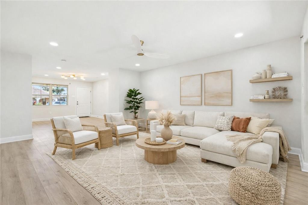 1524 PASADENA Avenue