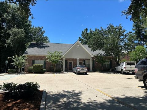 1330 PARK Drive Mandeville LA 70471