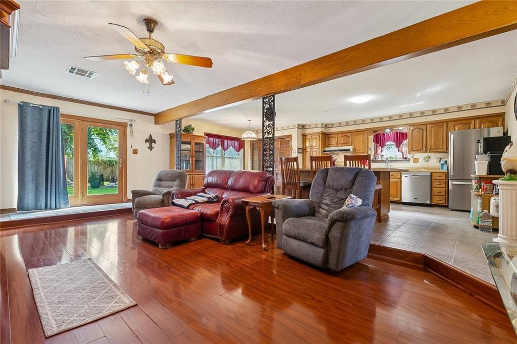 616 SAINT JULIEN Drive