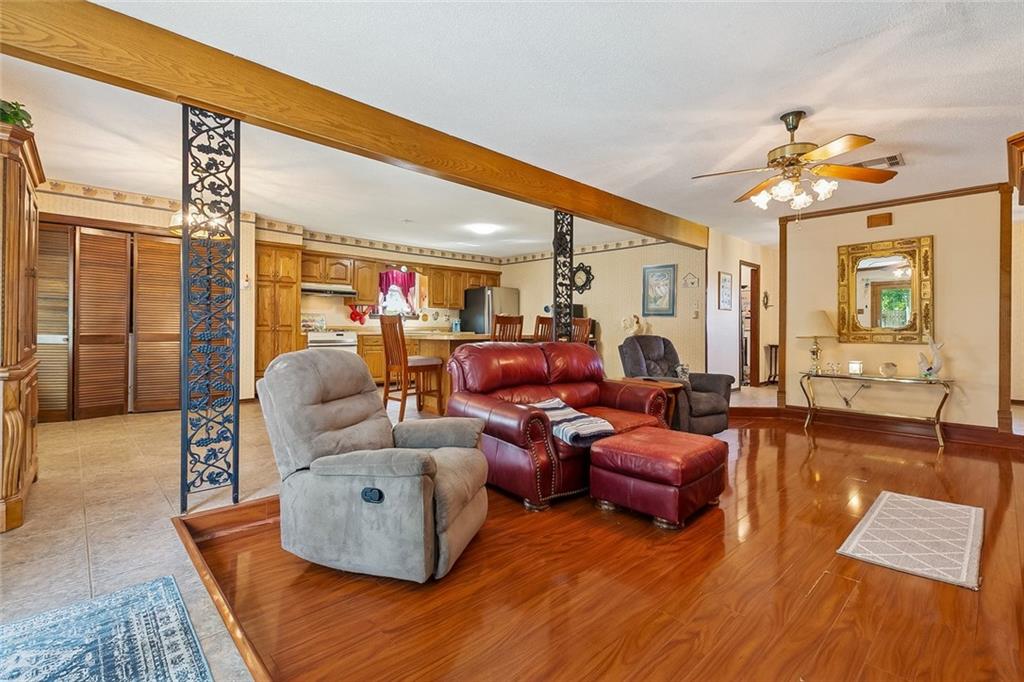 616 SAINT JULIEN Drive