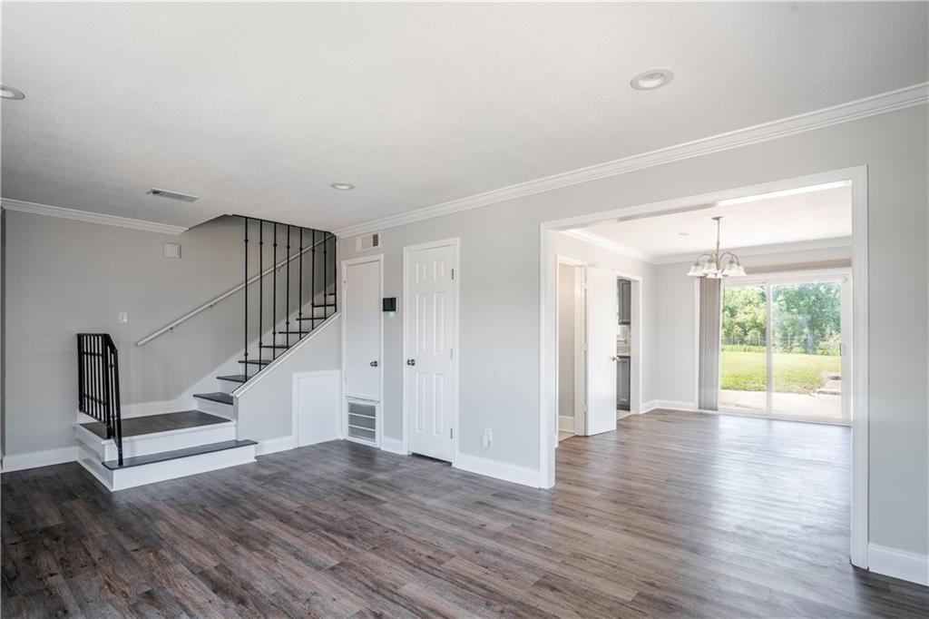 13501 03 N LEMANS Street