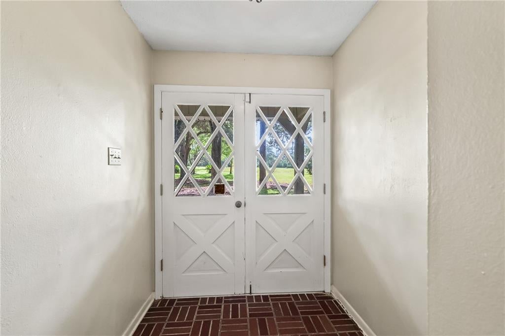 23153 RAY KEEN Road