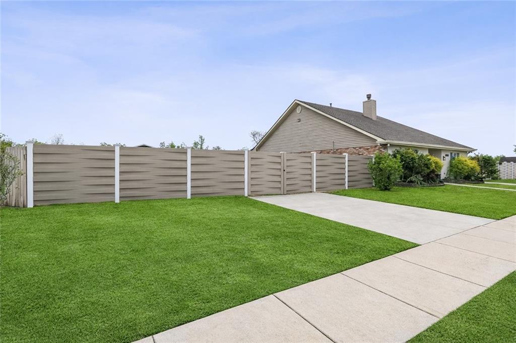 3405 SAINT MARIE Drive