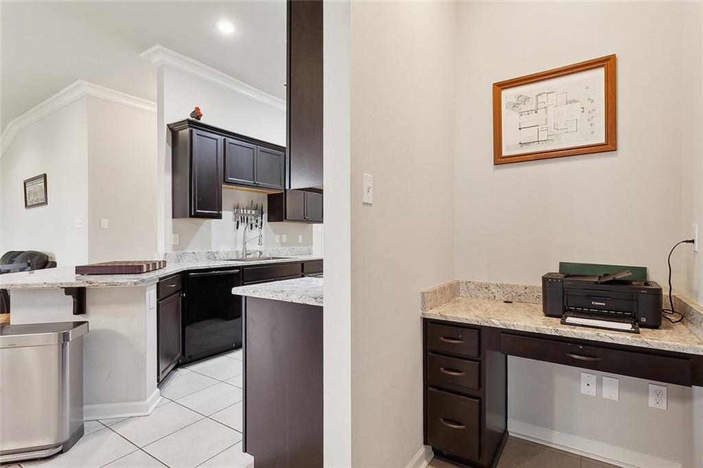 Marrero, Louisiana 70072, United States, 3 Bedrooms Bedrooms, ,2 BathroomsBathrooms,Residential,Pending,61373