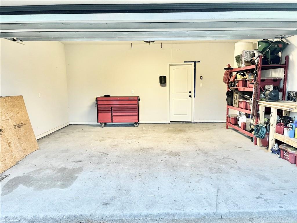 Marrero, Louisiana 70072, United States, 3 Bedrooms Bedrooms, ,2 BathroomsBathrooms,Residential,Pending,61373