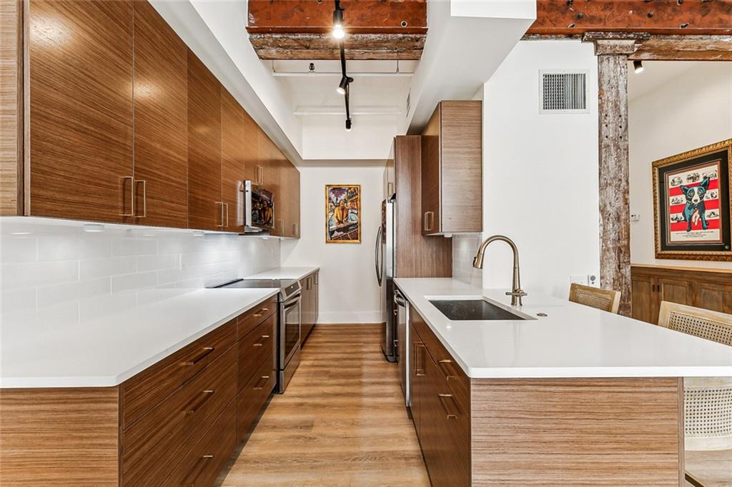 New Orleans, Louisiana 70130, United States, 1 Bedroom Bedrooms, ,1 BathroomBathrooms,Residential,Active,118442