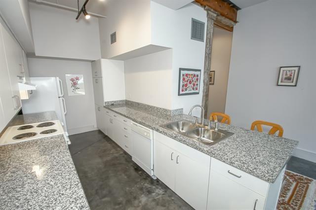 New Orleans, Louisiana 70130, United States, 1 Bedroom Bedrooms, ,1 BathroomBathrooms,Residential,Active,118442