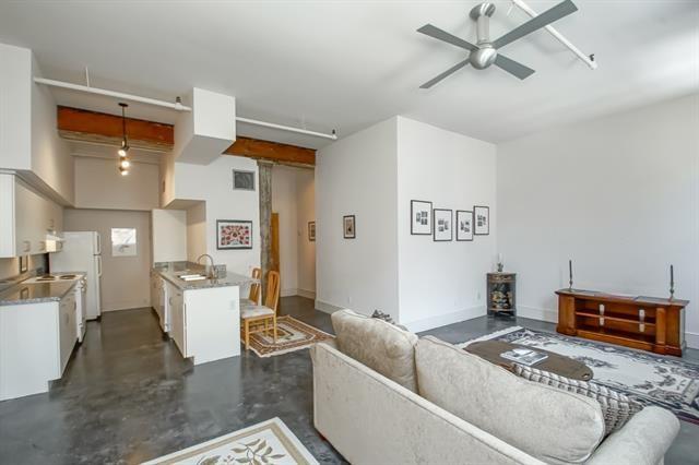 New Orleans, Louisiana 70130, United States, 1 Bedroom Bedrooms, ,1 BathroomBathrooms,Residential,Active,118442