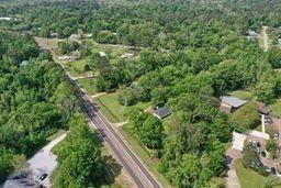 221 HWY 21 Highway