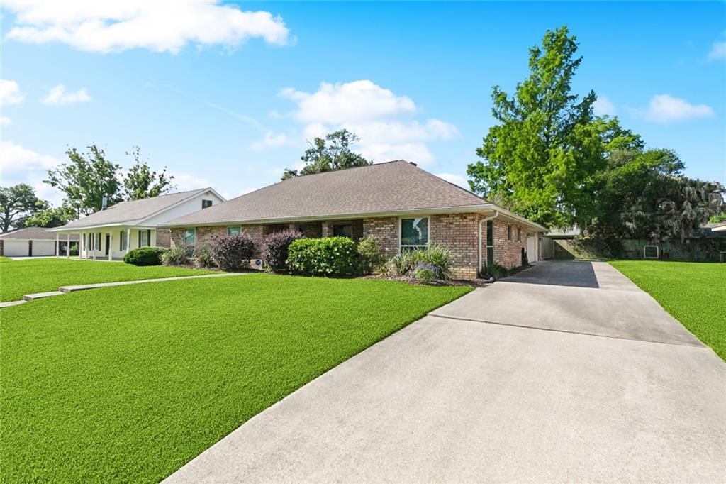 103 IVY Lane