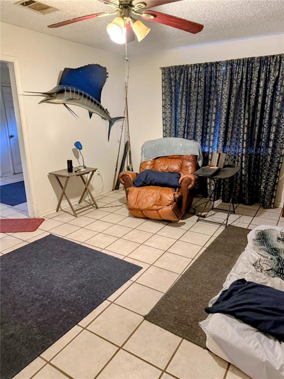 292-294 MEADOWS Drive