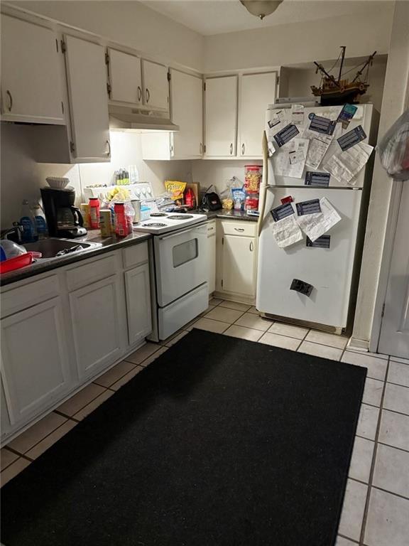 292-294 MEADOWS Drive