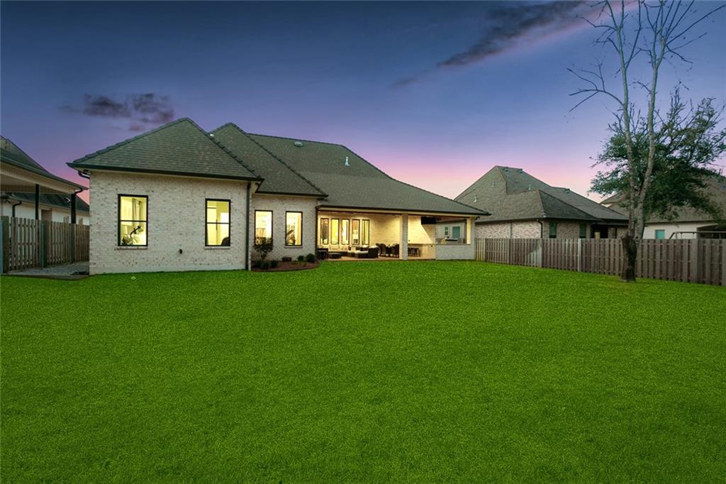 Belle Chasse, Louisiana 70037, United States, 5 Bedrooms Bedrooms, ,5 BathroomsBathrooms,Residential,Active,64065