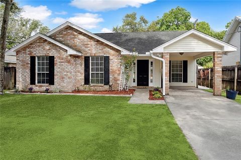 3323 BRIDGE Drive, Slidell, LA 70458 - MLS#: 2408221