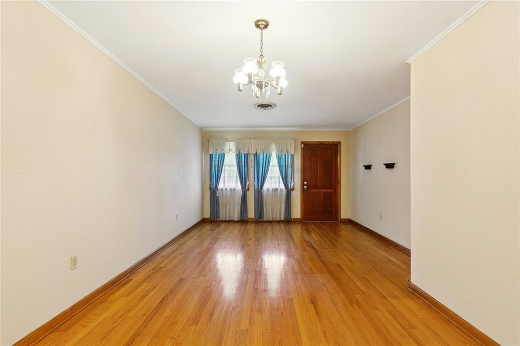 2209 ATHANIA Parkway