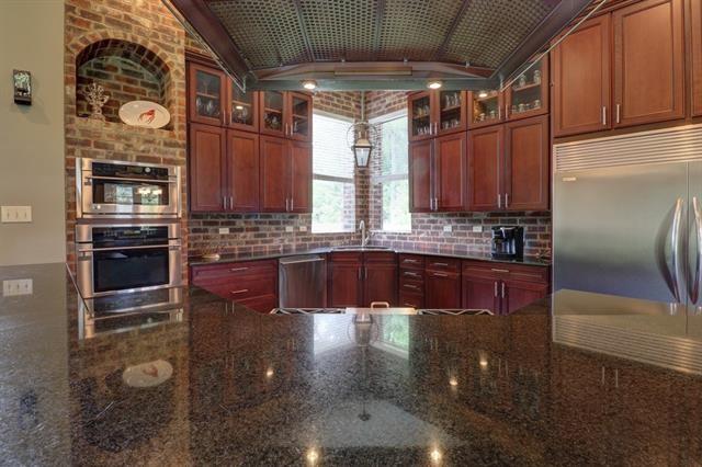 719 ODESSA Lane