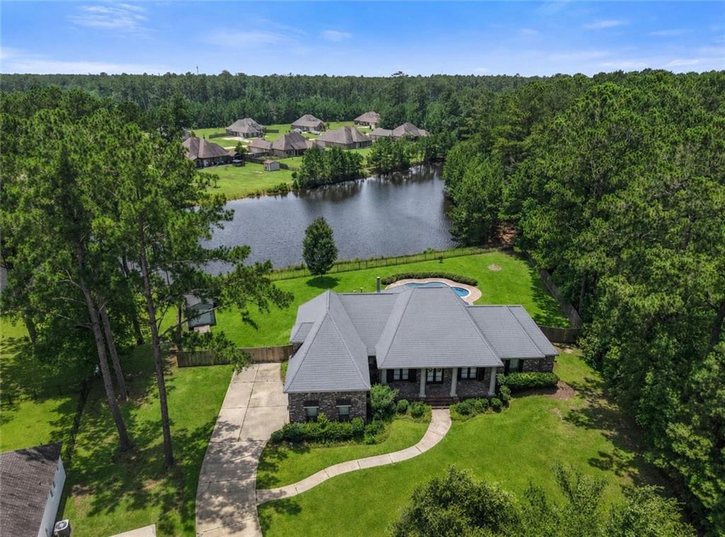 719 ODESSA Lane