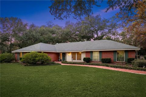 61213 BRITTANY Drive Lacombe LA 70445