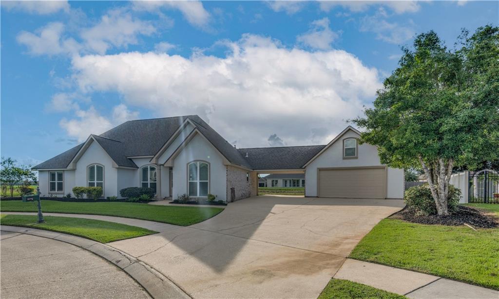 118 LAC SEGNETTE Drive