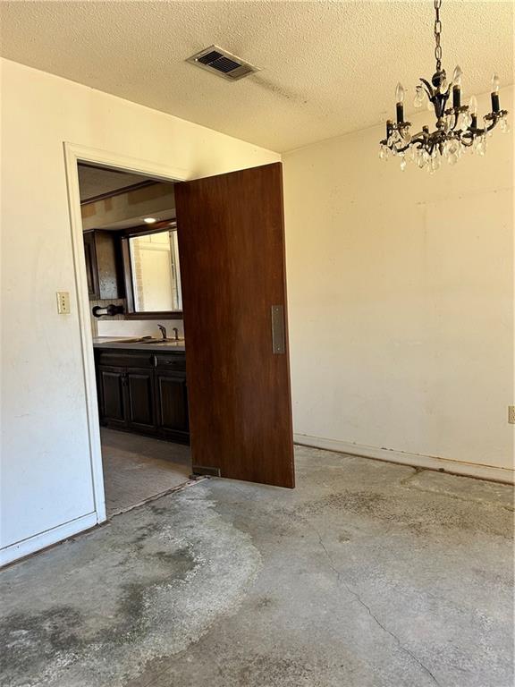 Hammond, Louisiana 70401, United States, 4 Bedrooms Bedrooms, ,2 BathroomsBathrooms,Residential,Pending,199456